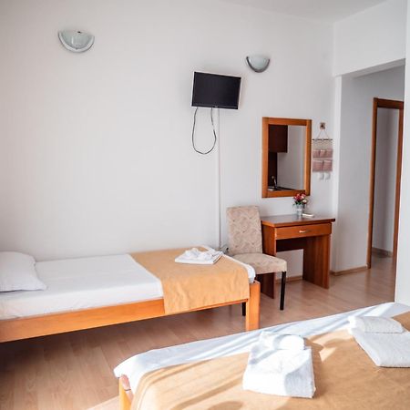 Apartments Bonita Ulcinj Exterior photo